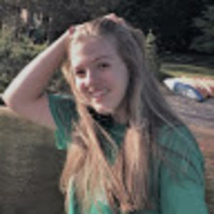 Meet your Posher, Monica